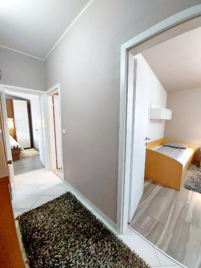 Villa Mattea Galizana Екстер'єр фото
